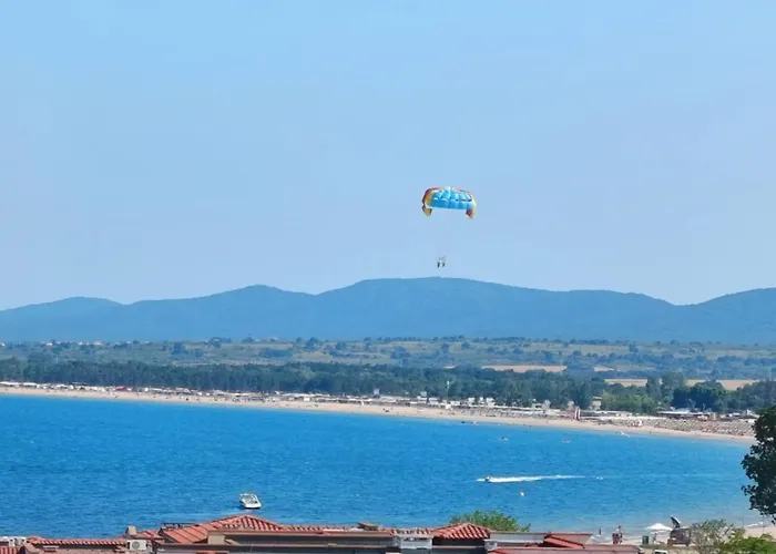 за гости морска гледка *